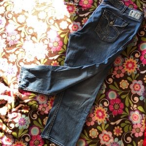 EUC Silver Jean Suki Superplus Capri